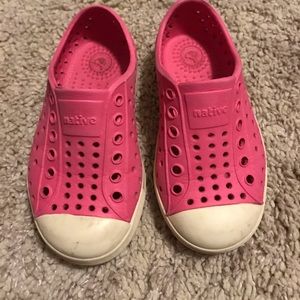 Pink Native “Jefferson” shoes size 7.